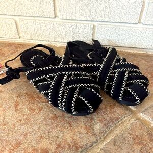 Farm Rio Fisherman Sandals